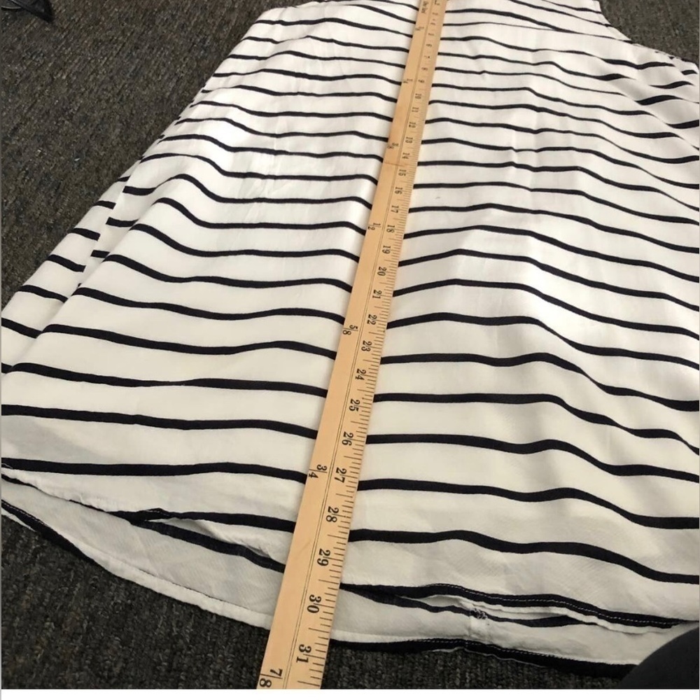 BB Dakota Shaye Dress Navy white/navy Striped Size M flirty, feminine, preppy - Picture 6 of 7